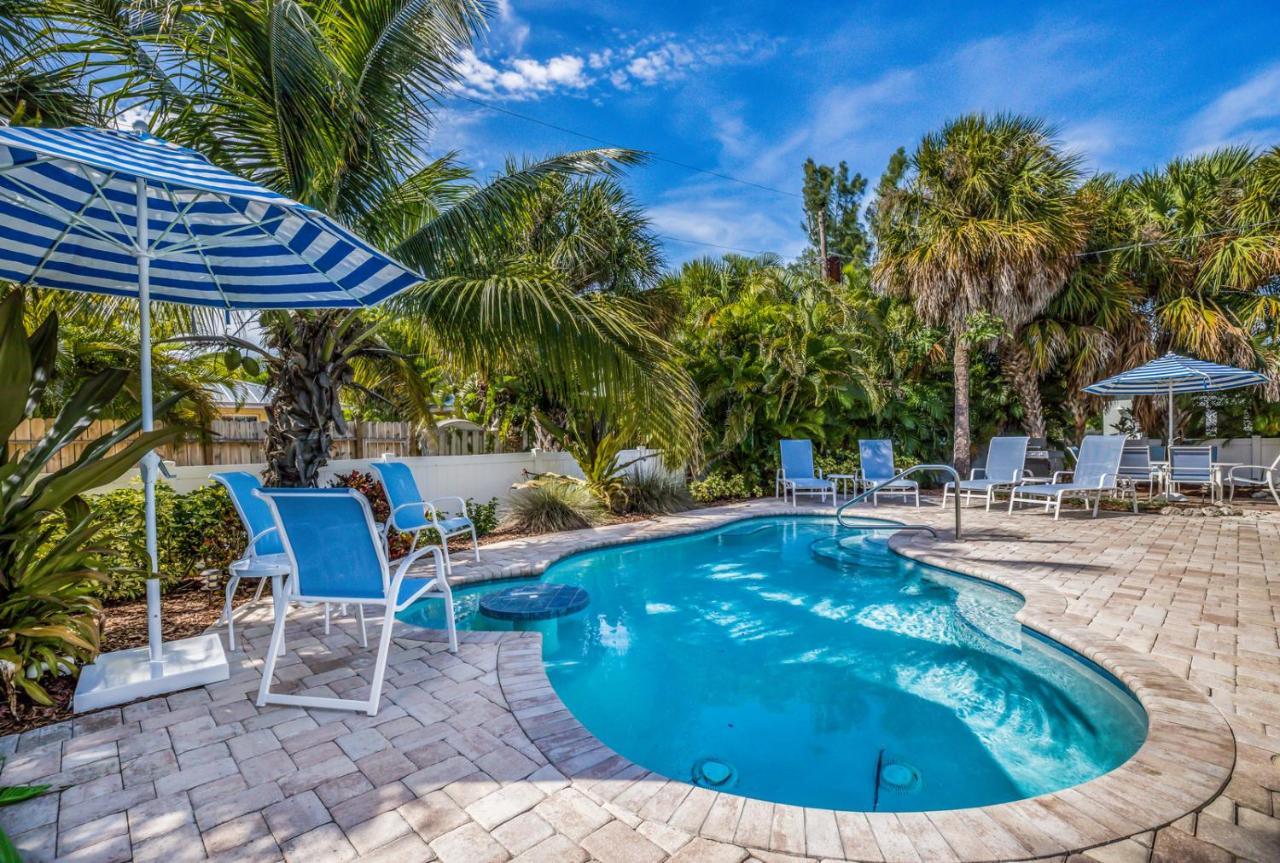 Toes In The Water - 110 Palm Ave Villa Anna Maria Exterior photo