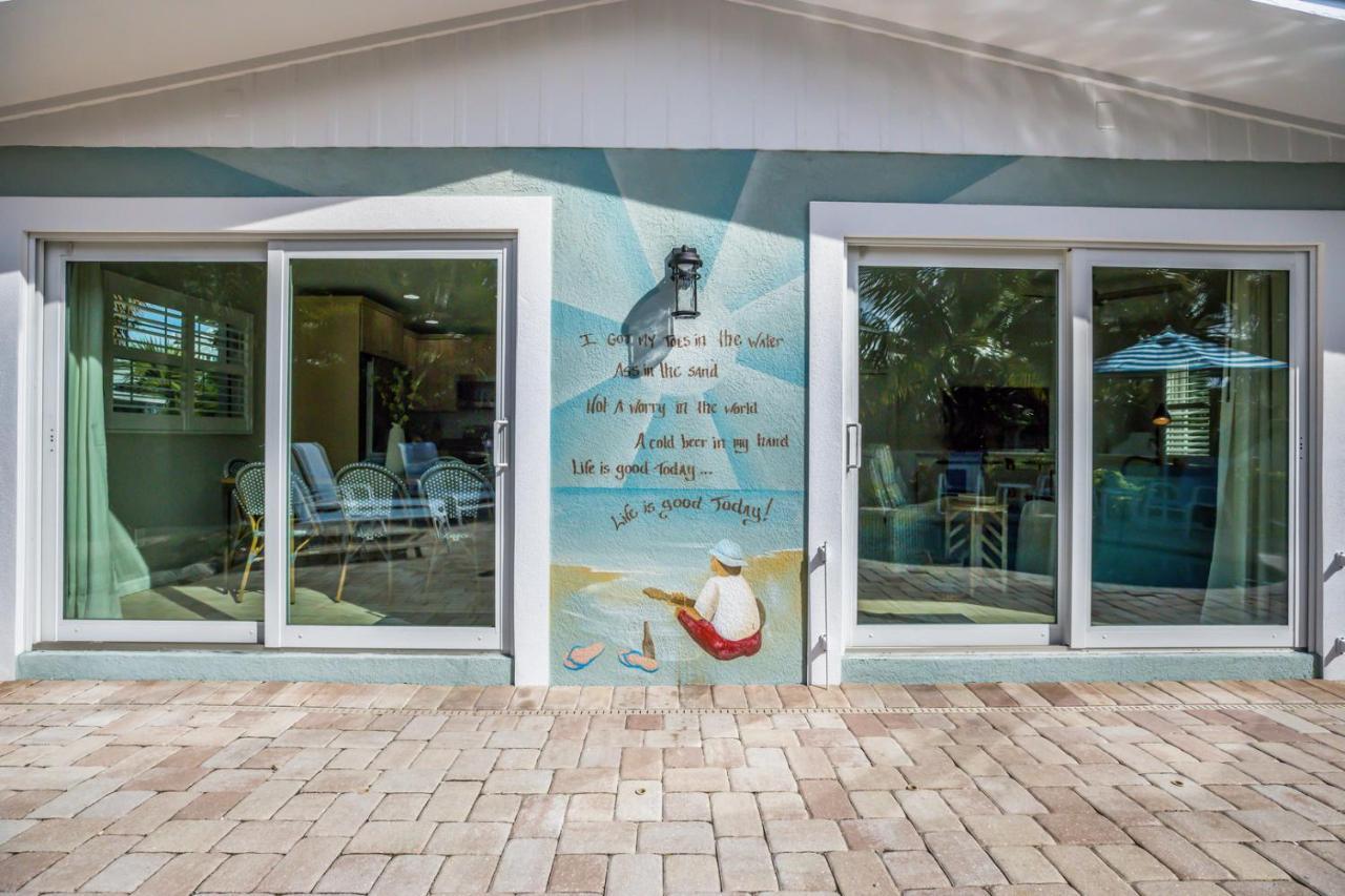 Toes In The Water - 110 Palm Ave Villa Anna Maria Exterior photo
